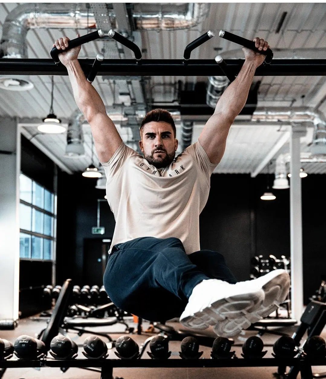 4 Of The Best Pull-Up Bar Exercises - Gunsmith Fitness