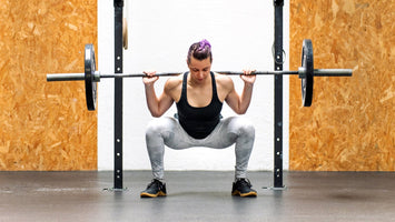 How to Wear a Weightlifting Belt When Performing a Back Squat - Gunsmith Fitness