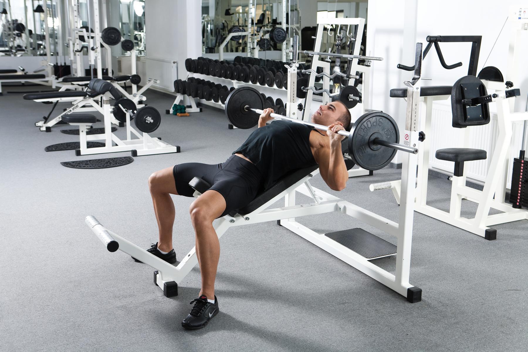 Build Upper Body Strength with Incline Dumbbell Bench Press